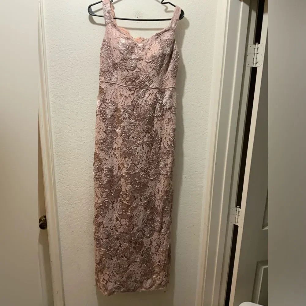 Aidan Mattox Champagne Pink Textured Floral Gown side slit US 8